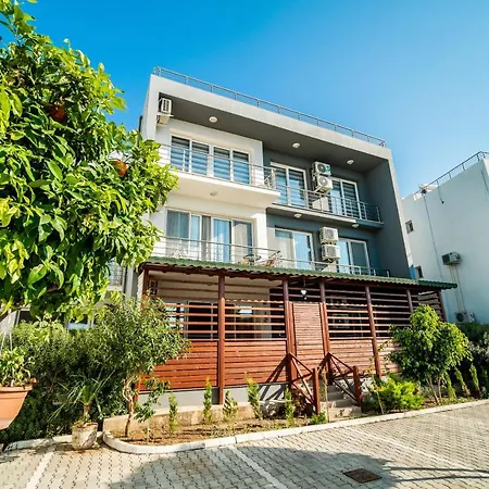 Sel B5 Apartman Lápithosz